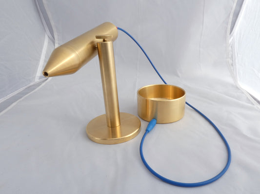 Orgonstrahler mit Ständer, großem Becher und herausnehmbaren Edelsteinen